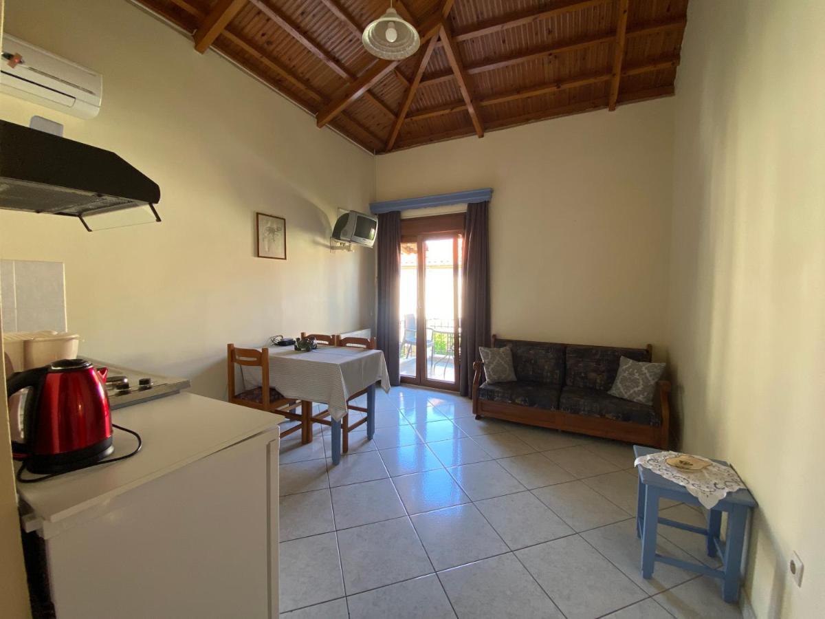 Roxani Studios-Apartments Petra  Exteriér fotografie