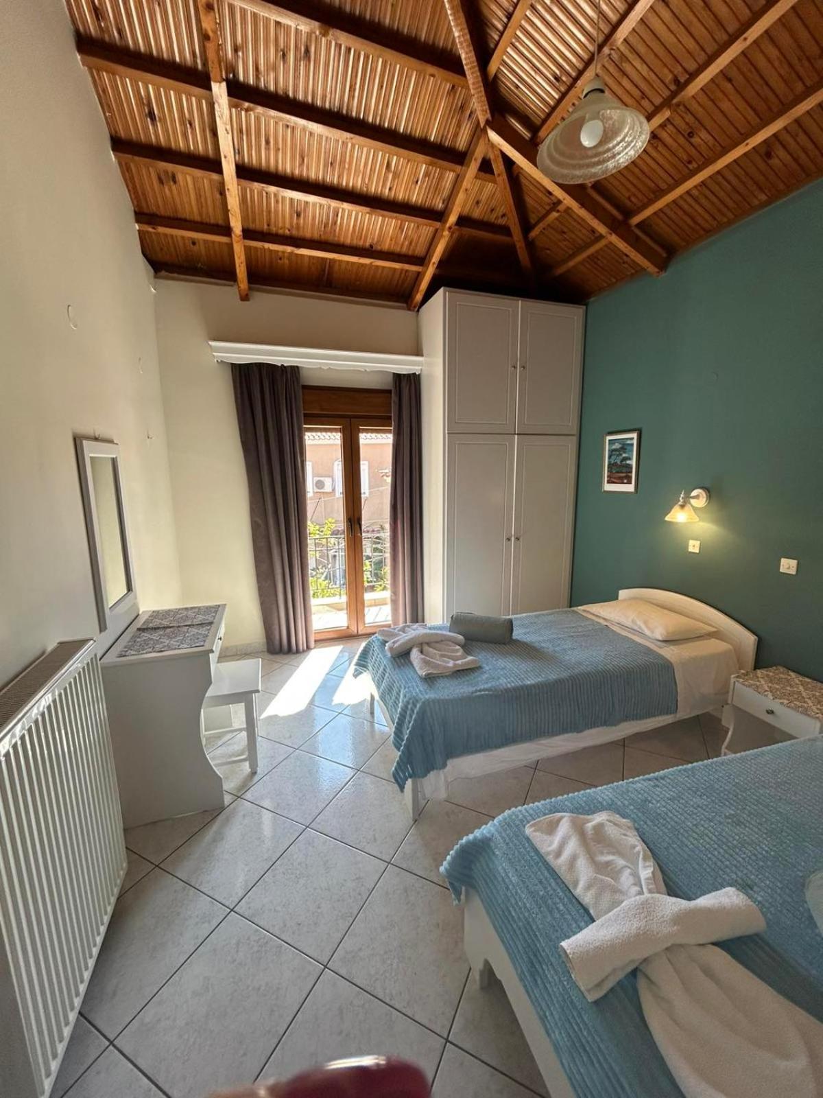 Roxani Studios-Apartments Petra  Pokoj fotografie